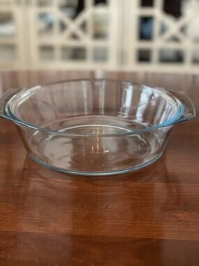 'MARINEX GLASS CASSEROLE DISH 9" Diameter - MADE IN BRAZIL